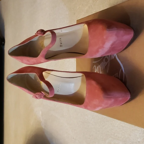 Christian Louboutin size 40 color pink suede 100% AUTHENTIC - Picture 3 of 16